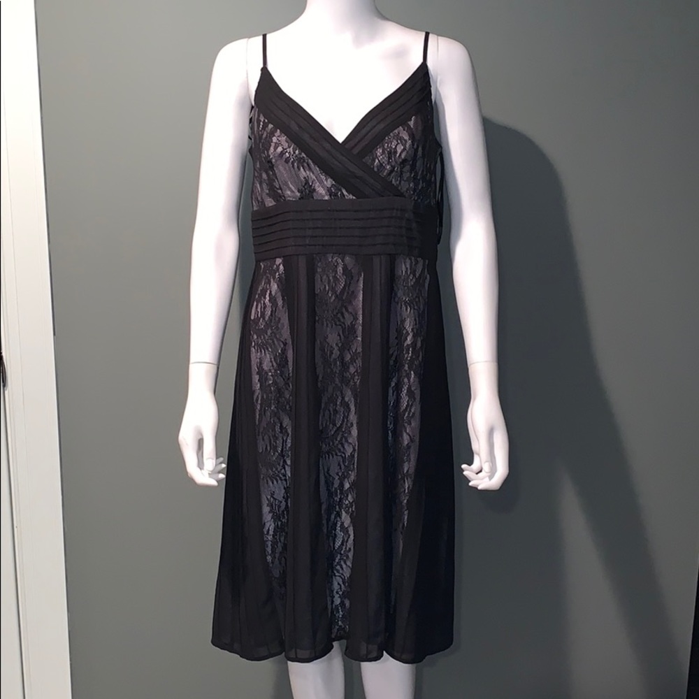 LOFT WOMANS black lace dress SZ.12P